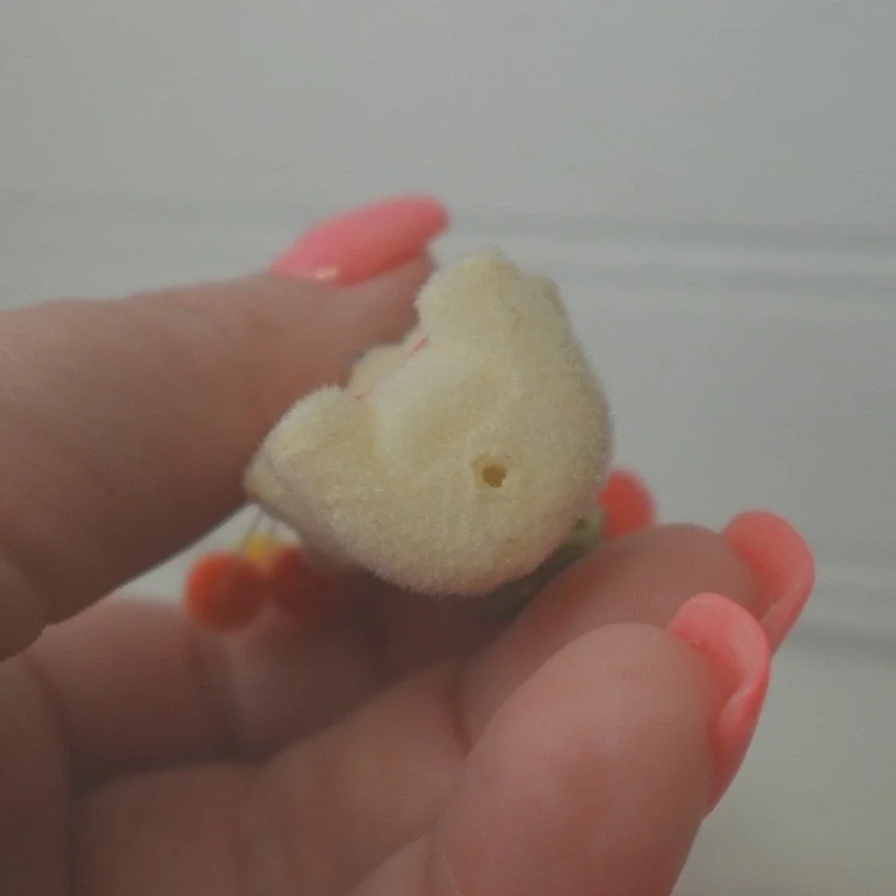 Vintage Teddy Bear Pin Flocked Fuzzy Fluffy Animal holding Balloons Mini Brooch